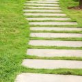 Feng Shui Dos and Don’ts for Garden Pathways in the United Kingdom