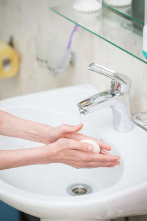 Common Feng Shui Mistakes in UK Bathroom Layouts and How to Avoid Them