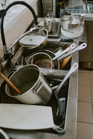 Balancing the Five Elements in Your UK Kitchen for Prosperity and Harmony