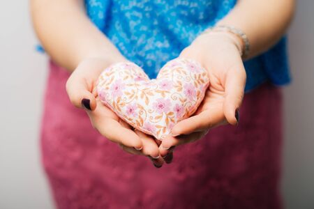 Creating Space for New Love: Decluttering Your Heart and Home the Feng Shui Way in the UK